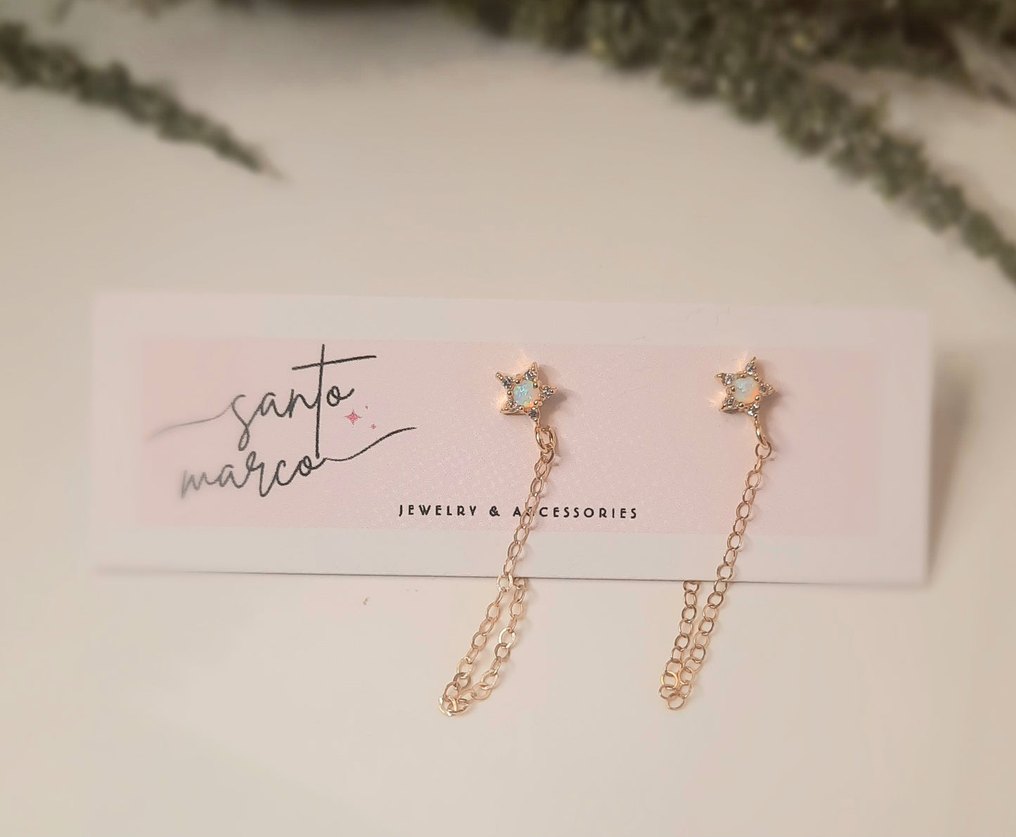 Mini star chain earring